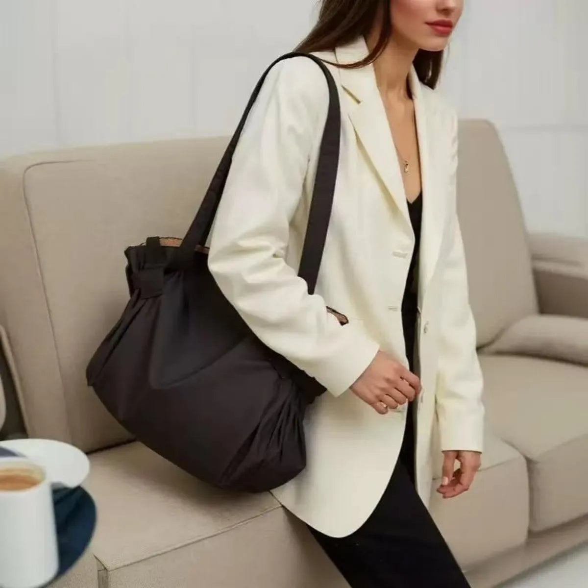 CONVERTIBLE TOTE-TO-MAT BAG
